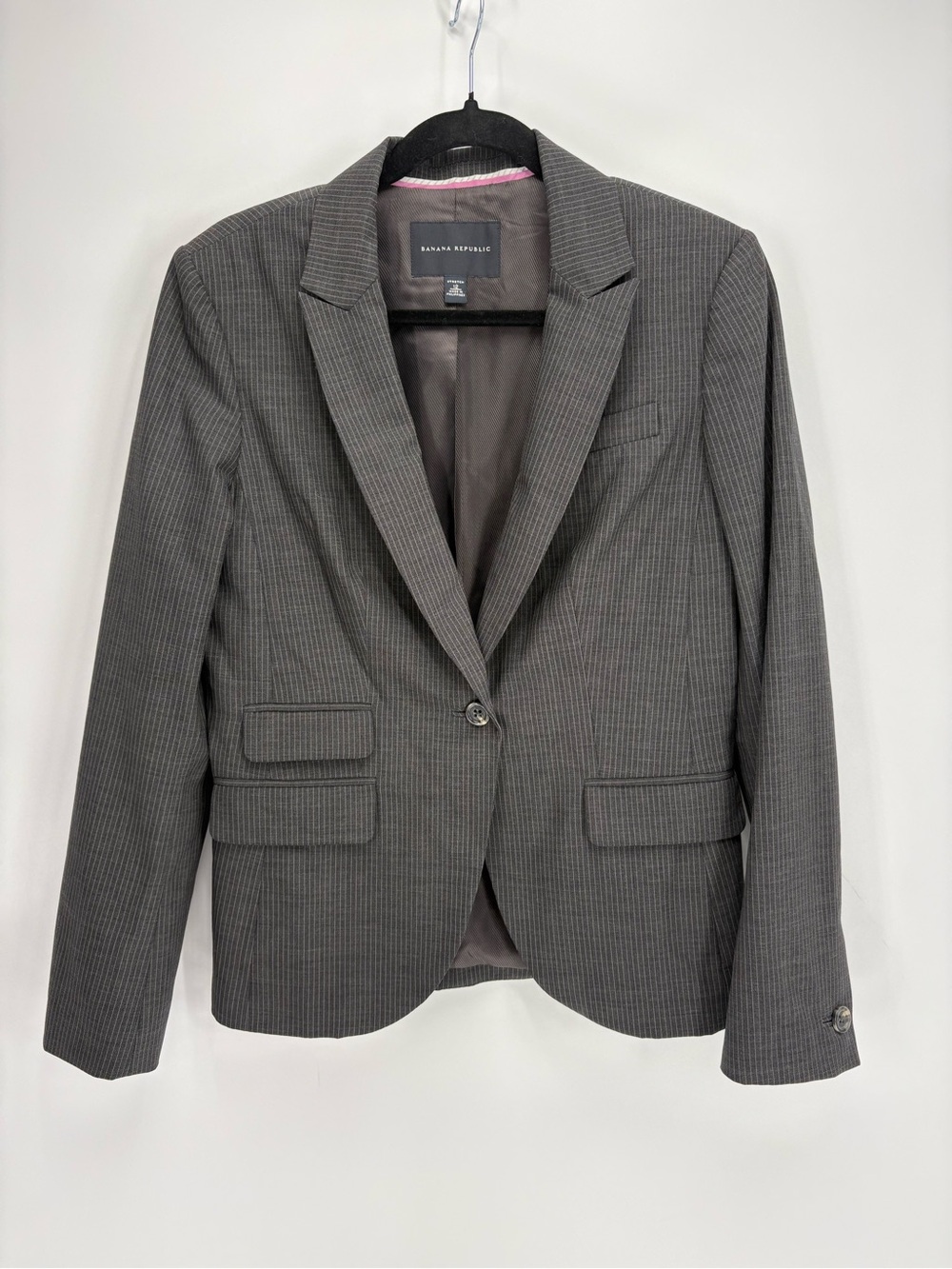 🔱 Banana Republic wool blend Gray Pinstripe Single-Button Blazer stretch